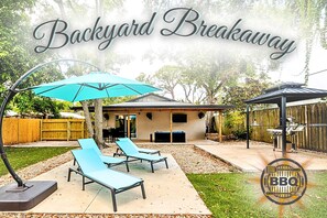 Terrace/patio - Backyard Breakaway - Shady paradise in the middle of Sarasota (Sarasota)