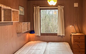 4 bedrooms, free WiFi - 4 bedroom cozy home in Liseleje (Liseleje)
