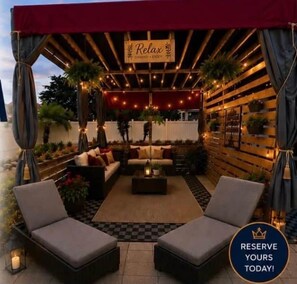 Terrace/patio - 4BR villa at Regal Palms/Lazy River, Pools, Spa/Near Disney (Polk County)