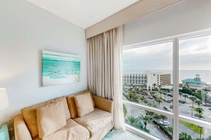 Apartment, 1 King-Bett und Schlafsofa (Luau II 6834) | Wohnbereich
