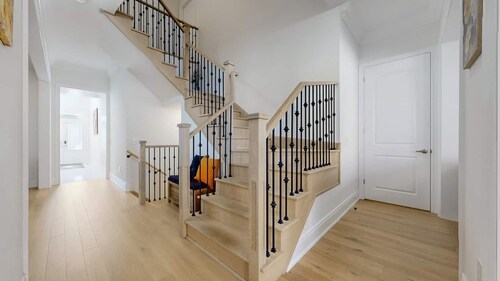 Detached 5 Bedroom ~100% Spotless ~Sleeps 13