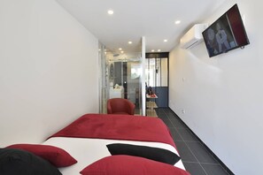 1 bedroom - JENNY - Studio Port Nature 8 - Luxury - 2 people (AGDE)