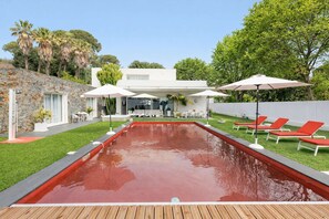 Pool - Exceptional Californian-Style Villa with Red Pool in Antibes (ANTIBES)