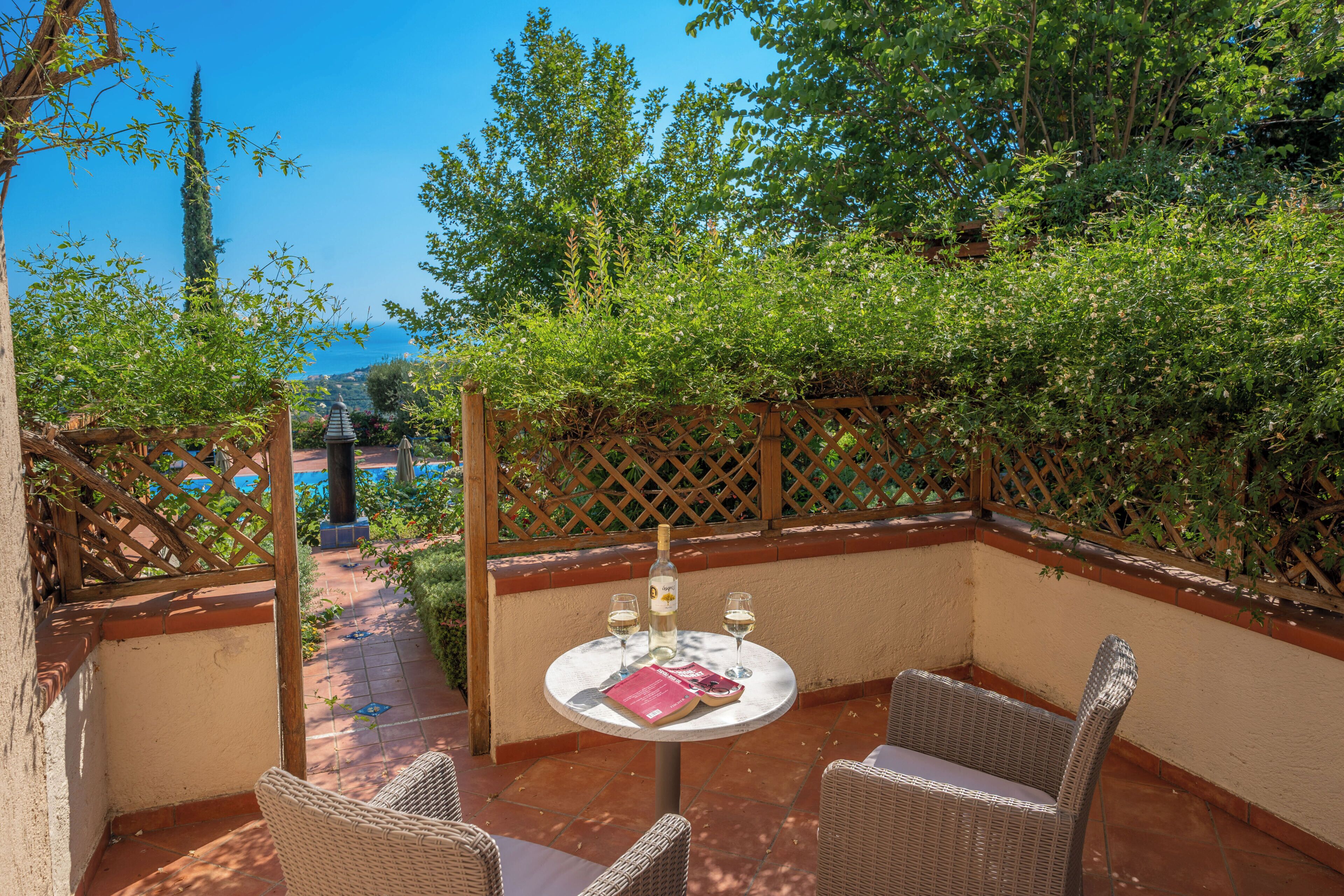 Studio, Sea View | Outdoor dining