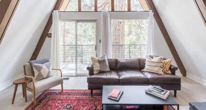 Modern A Frame - Cozy Mountain Retreat in Lake Arrowhead