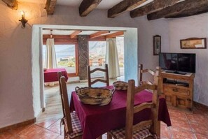 Dining - Apartment in Frontera: Pool, Fireplace & Tennis (Frontera)
