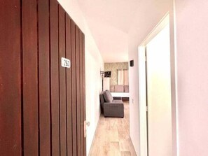 Interior - Apt in Costa del Silencio: Pool, Terrace & BBQ (Costa del Silencio)