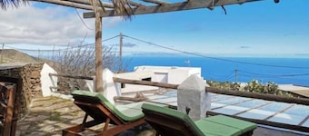Casa Rural en Isora: Vistas Mar, Jardín y BBQ (7 Pers)