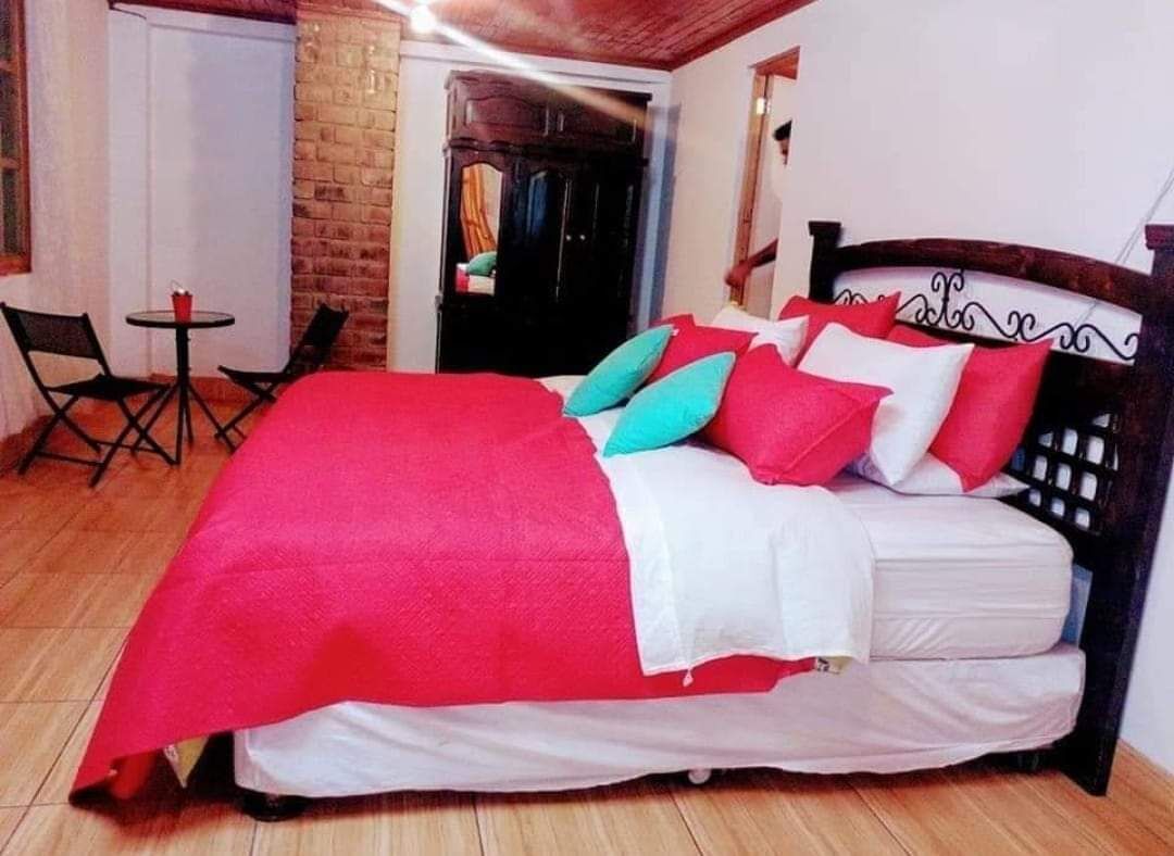 7 chambres, Wi-Fi gratuit, draps fournis