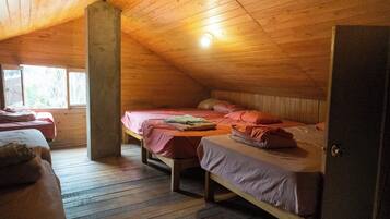 7 quartos, Wi-Fi de cortesia, roupa de cama