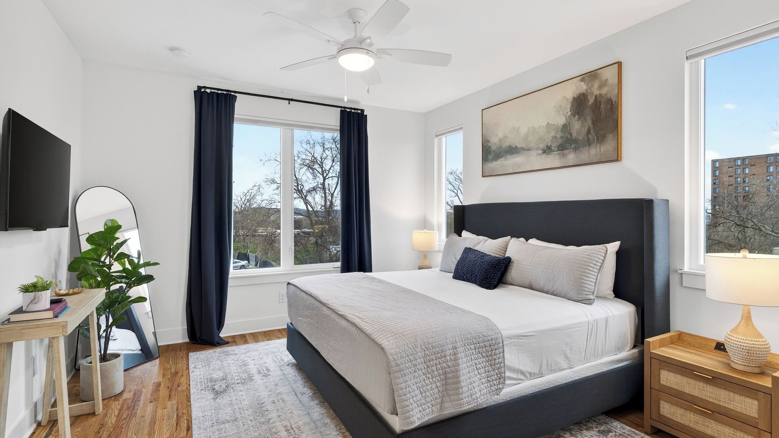 House (4 Bedrooms) | Interior