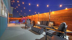 House (4 Bedrooms) | Interior - Mermaid's Oasis by Avantstay Spacious Port A Home + Private Pool + Firepit + Games Near the Beach (Port Aransas)