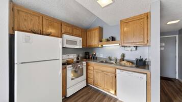 Apartment (1 Bedroom) | Bahagian dalam