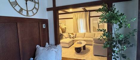 Smart TV, fireplace, computer monitors