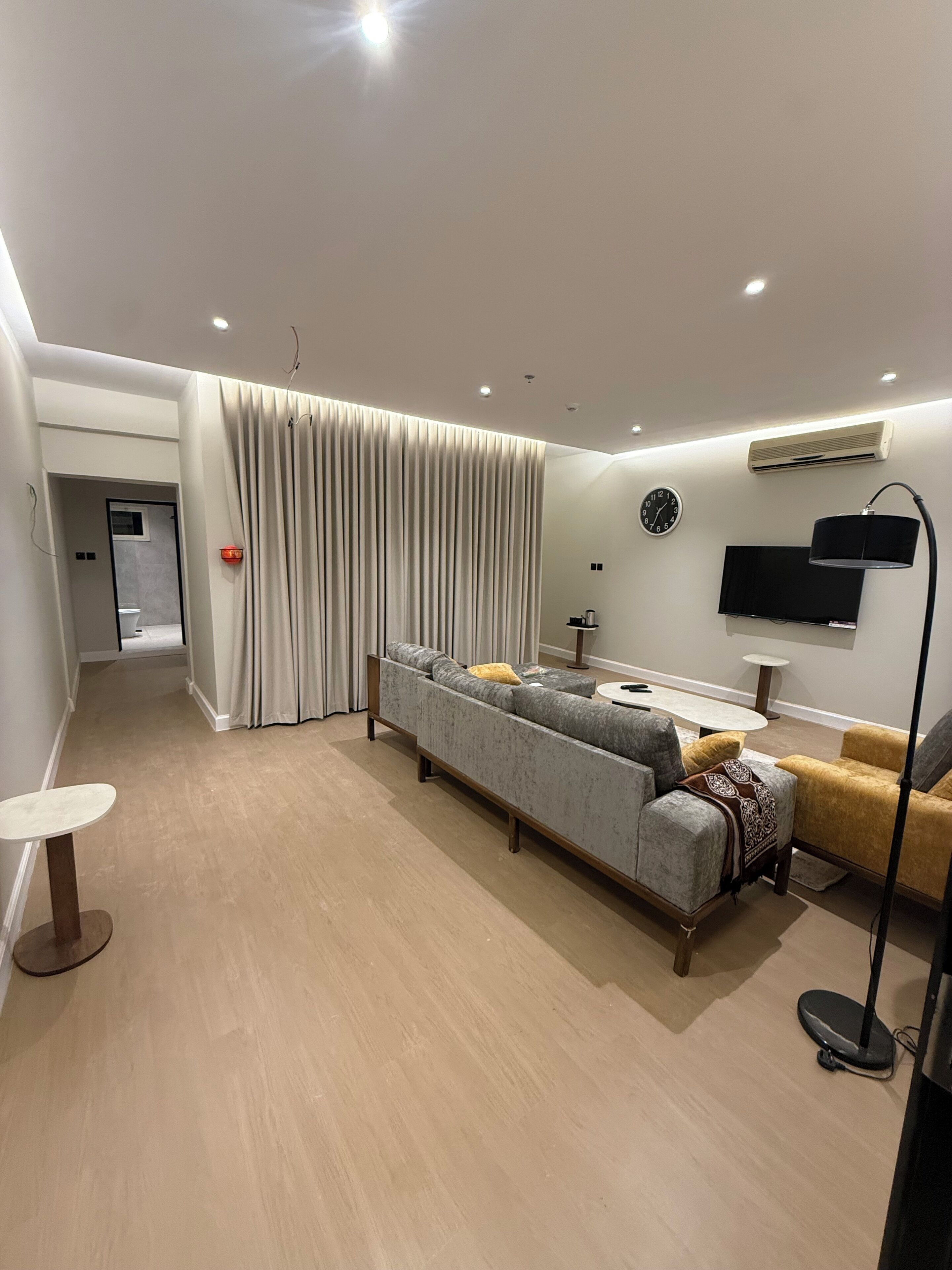 럭셔리 스위트 | 거실 공간