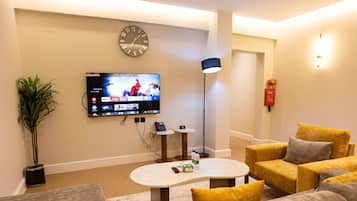 Smart TV, Netflix, streaming services