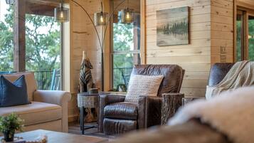 Smart TV, fireplace, video games, books