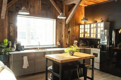 Barndominium with Goats, Hot Tub, Forest & River