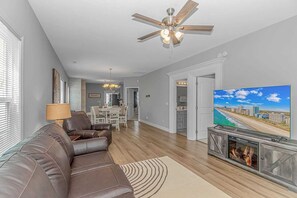 Smart TV - 3652 Claypond Village Ln (Myrtle Beach)
