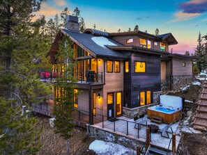 Exterior - NEW Mountain Fox Chalet: Premier Location, New Build! Locally Managed. (Breckenridge)
