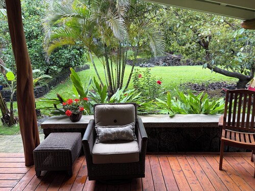 Peaceful Mango Cabin in Tropical Orchard • South Point