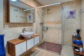 Hair dryer - Perfect house in Calonge: Spacious and bright with views of the pool and mountains🌿🏖️ (Calonge)