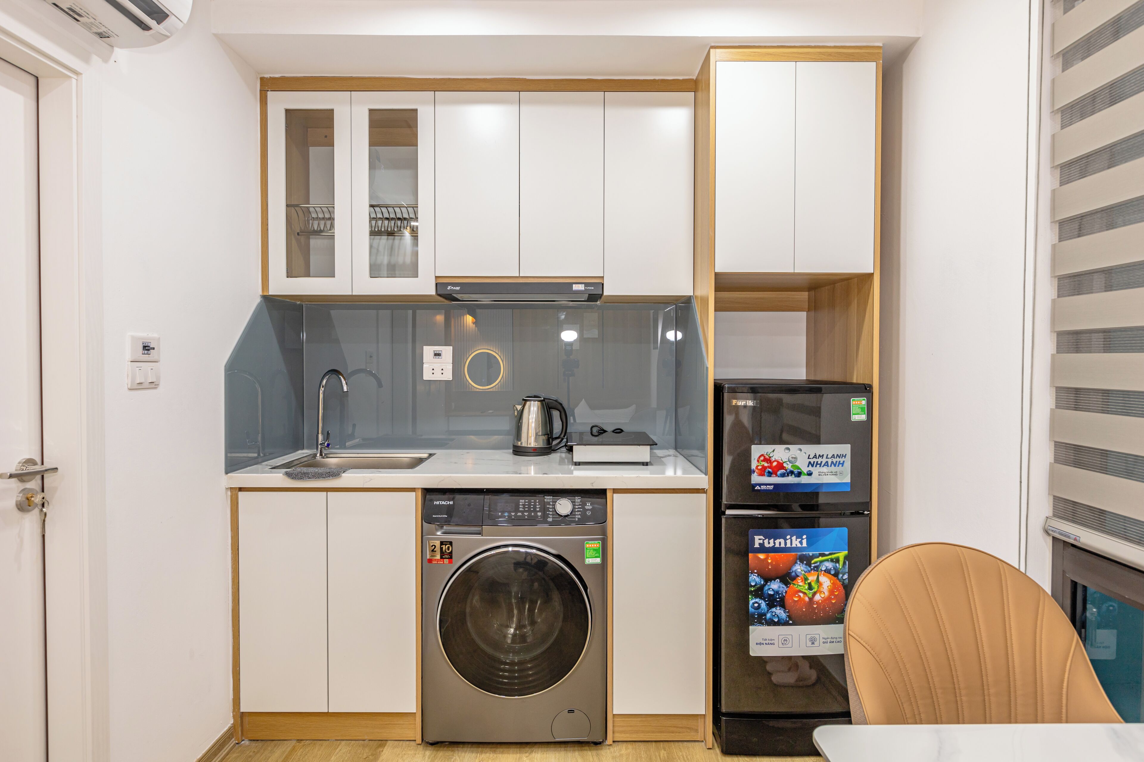 Private kitchenette