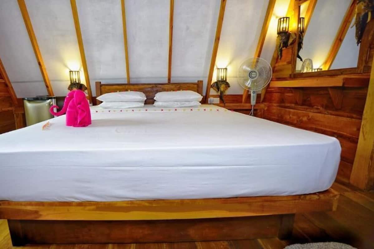 디럭스 더블룸, 발코니, 정원 전망