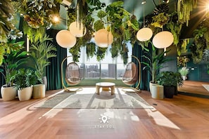 Interior - Elite Stay with Rooftop Vibes Studio (Miami)