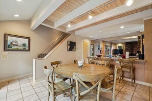 Dining - The Sand Dollar - New Listing! (Cannon Beach)
