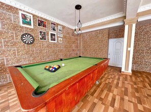 Games room - Hotel nube II 10 min from airport room 2 (Santo Domingo este)