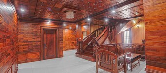 Phetchalern serviced apartment 