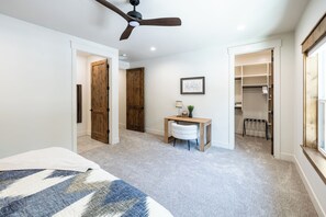 3 chambres, bureau, Wi-Fi, draps fournis