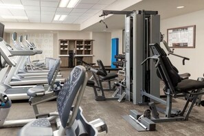 Fitness facility - Blu Hotel & Suites (cdmx)