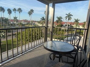 Outdoor dining - Close to everything! 1bdr in St. Pete beach (St. Petersburg)