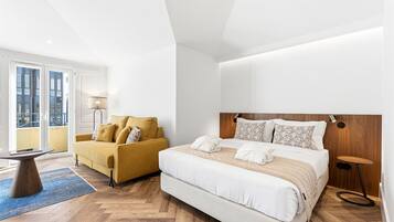 1 bedroom, iron/ironing board, internet, bed sheets