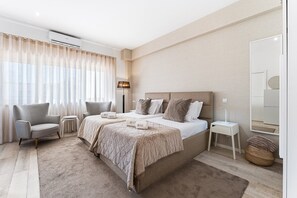 1 habitación, tabla de planchar con plancha, internet y ropa de cama 