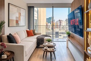 TV - Lujo en Av. Larco | 2BR | Piscina | Miraflores (Miraflores)