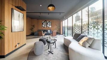 TV, offices