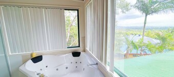 Tropical resort/private pool/weekly/monthly rental discount