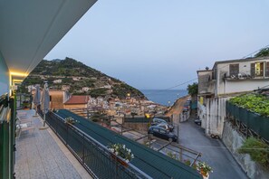 Property grounds - Atelier sul Mare exclusive property near the sea in Minori, Amalfi Coast (Minori)