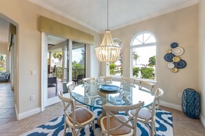 Luxury Condo, Partial Ocean View | Dining - Holmes Beach Shoreline Suites (Holmes Beach)