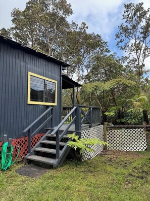Exterior - Rainforest Studio in Volcano- 3miles from National Park (Volcano)