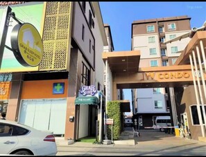 Exterior - GrabSleepHotel Donmueang Airport (Donmuang)