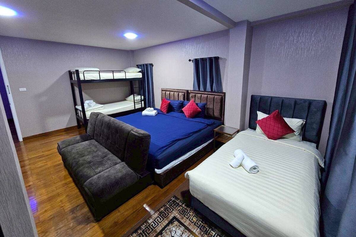 Family Room 6 people | มินิบาร์ฟรี, ผ้าปูที่นอน