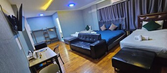 GrabSleepHotel Donmueang Airport