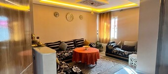 Ocean view 2 Bedroom apartment 5 min from beach