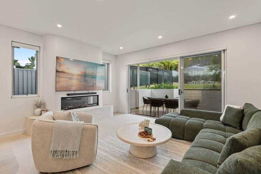 Bayside Luxury Retreat With Pool Near To Cronulla - Sydney