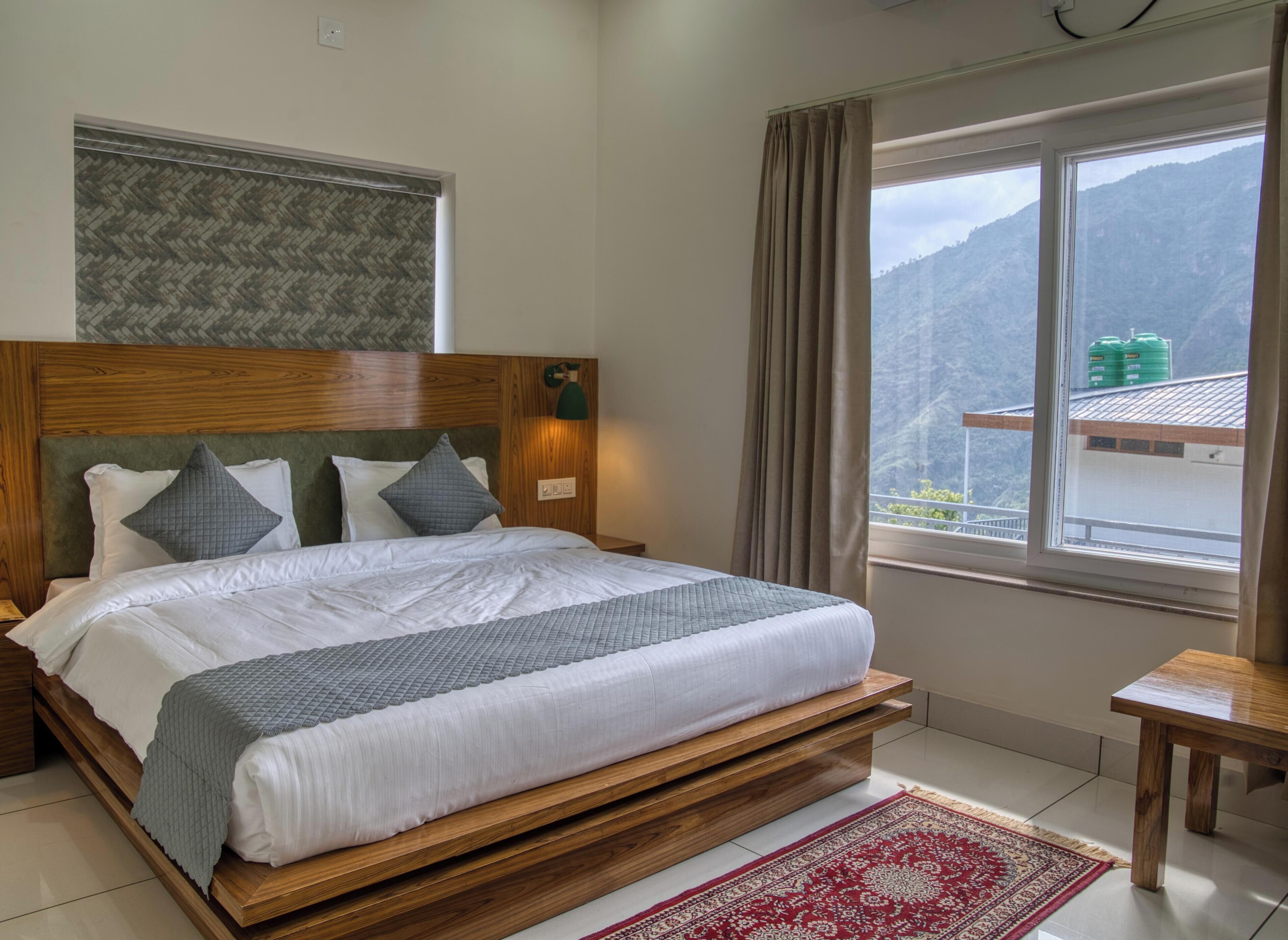 Deluxe Double Room, Valley View | Free WiFi