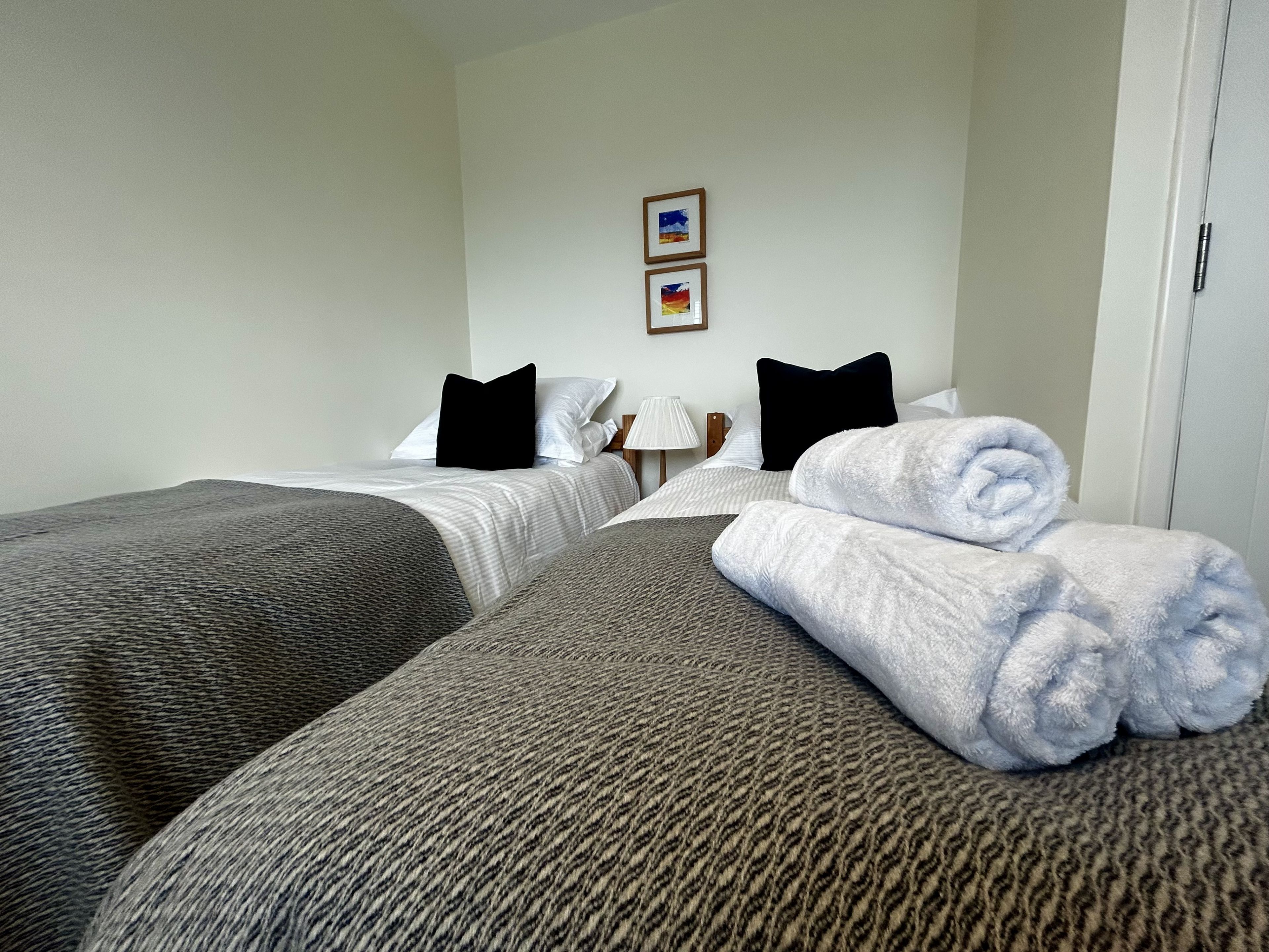 2 bedrooms, free WiFi, bed sheets